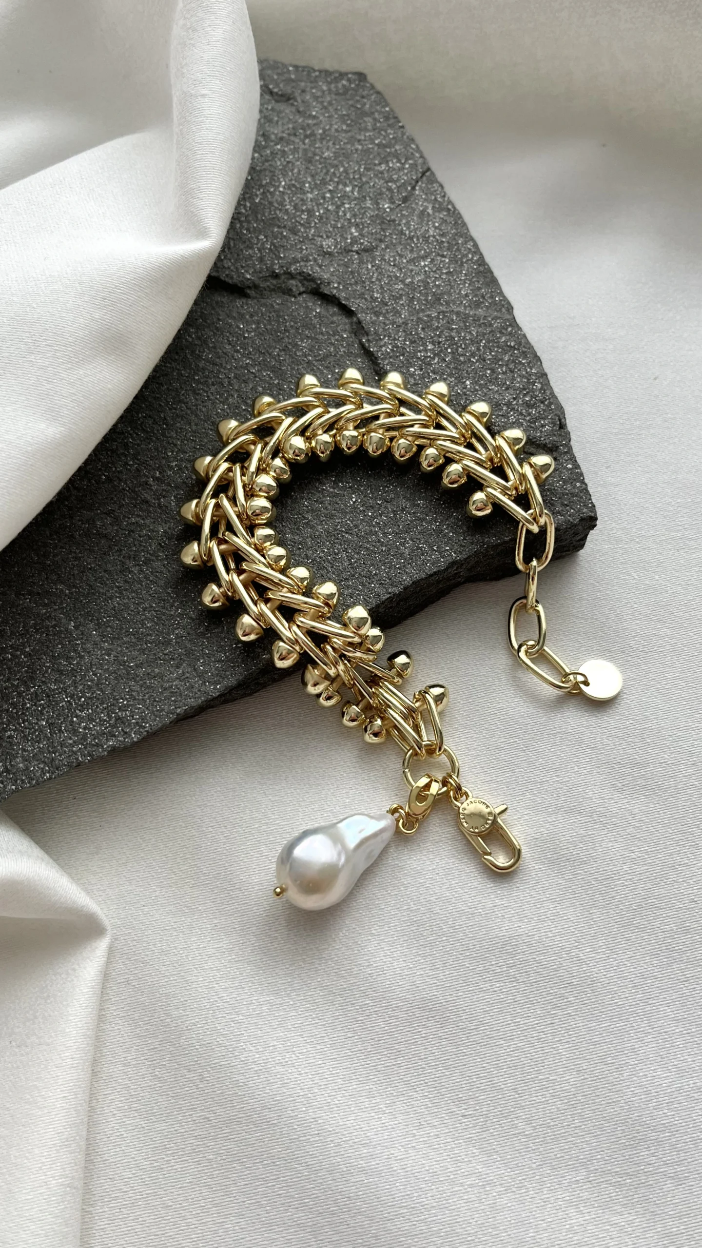 IMG_3189 Helena Bracelet Fashion - Image 1